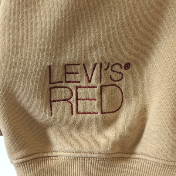 Levi's Red Embroidered Oversized French Terry Pullover Crewneck Sweatshirt Tan M - Picture 7 of 14